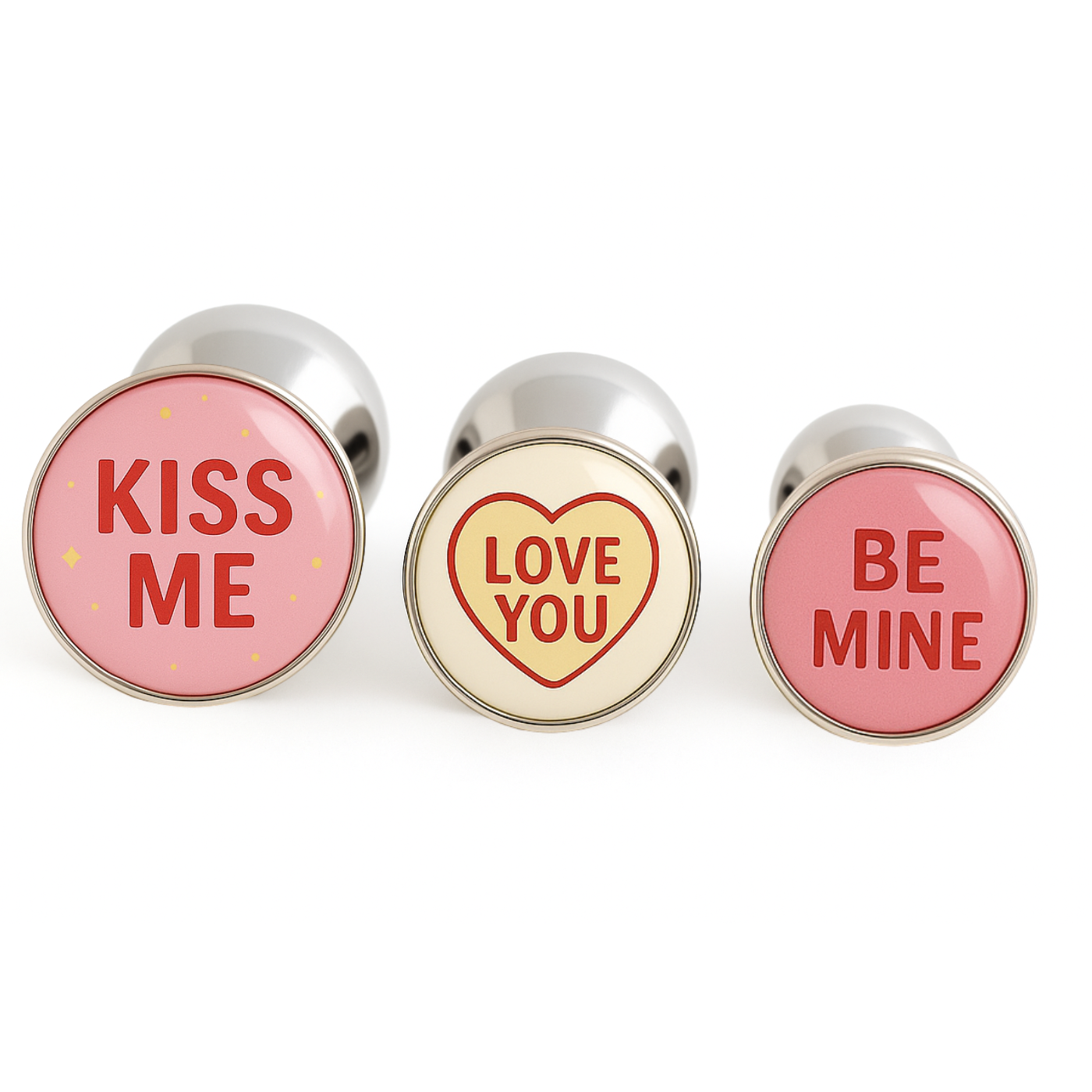 Sweethearts butt plugs inspired by Valentine’s candy hearts. A cheeky and romantic gift with phrases like Kiss Me, Love You, and Be Mine – perfect for Valentine’s Day couples.